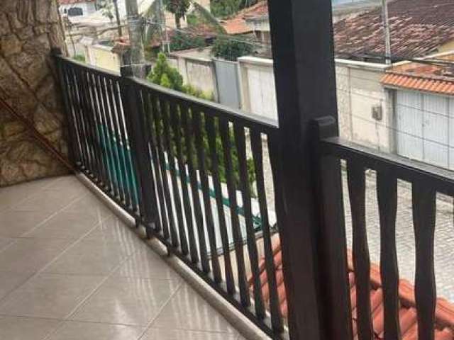 Casa em Condomínio para Locação em Itaboraí, Centro, 3 dormitórios, 1 suíte, 4 banheiros, 1 vaga