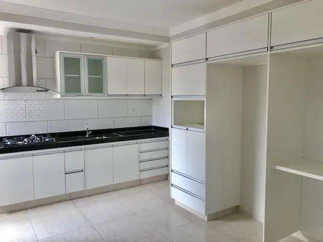 Apartamento de 2 quartos, sendo 1 suíte no Bairro Eldorado