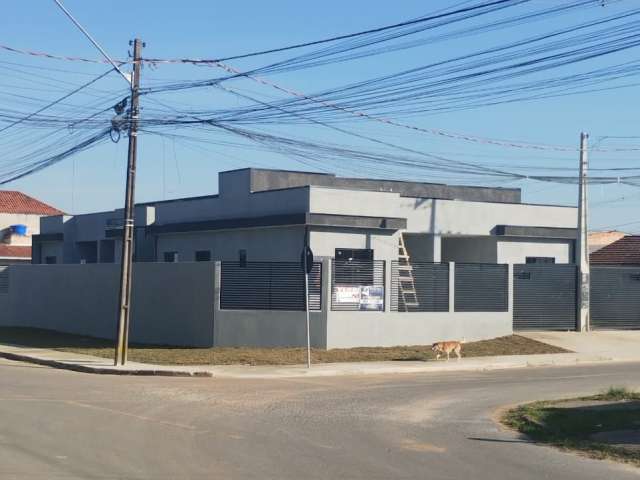 Casa em construção em Araucária. No campina da Barra