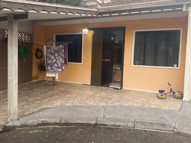 Casa com 2 quartos à venda no Capela Velha