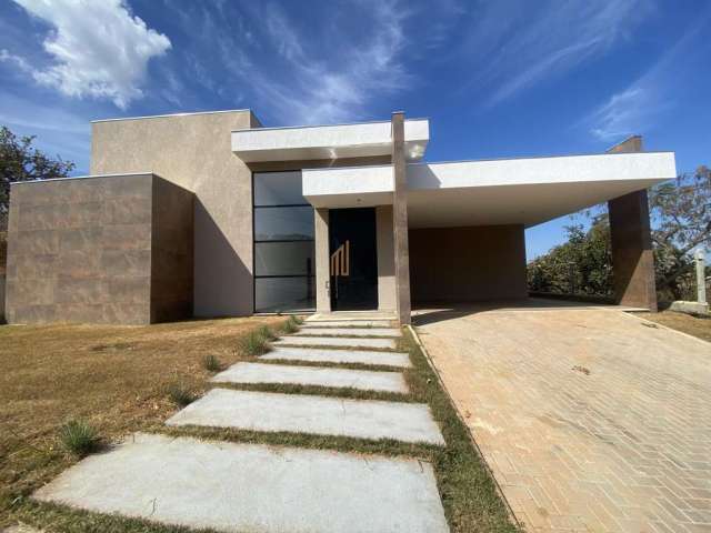 Casa em Condomínio para Venda em Lagoa Santa, Residencial Real Mont Ville, 4 dormitórios, 2 suítes, 3 banheiros, 4 vagas