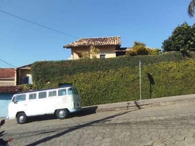 Casa em condomínio fechado com 5 quartos à venda na Rua José Francisco Dias Areias, 280, Trindade, Florianópolis por R$ 1.600.000