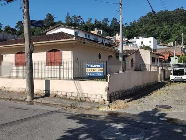 Casa em condomínio fechado com 3 quartos à venda na Rua Custódio Fermino Vieira, 25, Saco dos Limões, Florianópolis por R$ 750.000