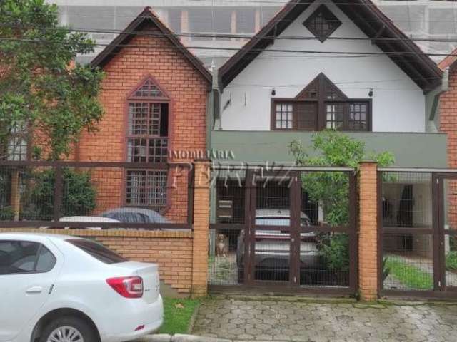 Casa com 3 quartos à venda na Doca Rebello, --, Balneário Santa Clara, Itajaí por R$ 2.500.000