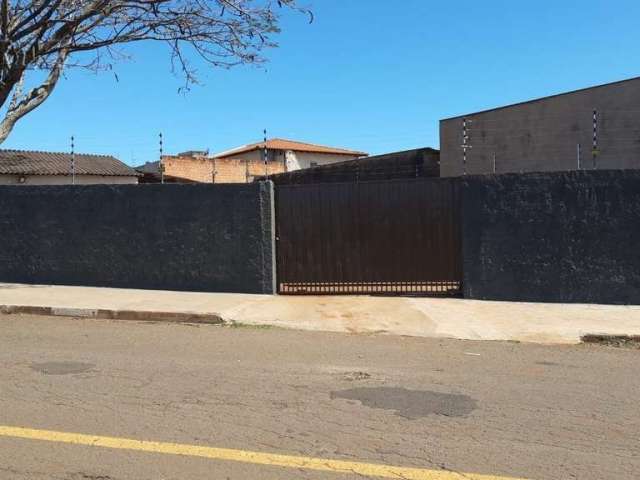 Casa com 3 quartos à venda na Maria José Balzanelo Aguilera, --, Conjunto Habitacional Doutor Farid Libos, Londrina por R$ 280.000