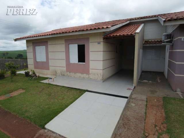 Casa em condomínio fechado com 3 quartos à venda na Atílio Prudente de Mello, --, Heimtal, Londrina por R$ 280.000