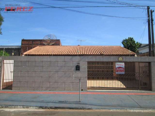 Casa com 3 quartos à venda na ANTONIO VICENTE DE SOUZA, --, Jardim Pacaembu, Londrina por R$ 320.000