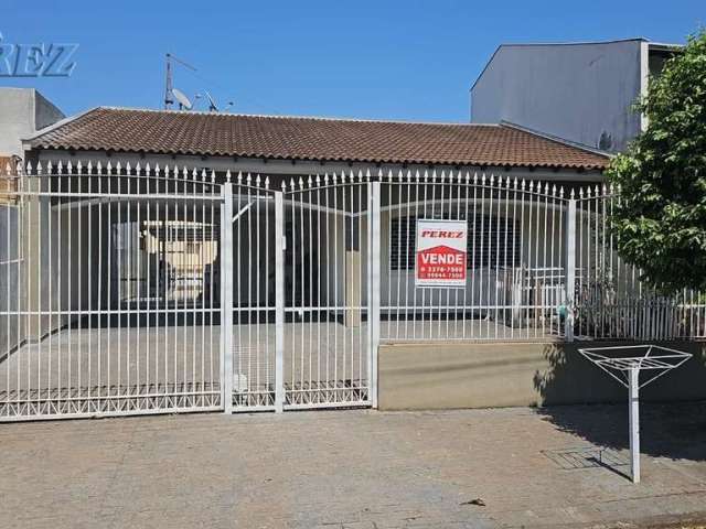 Casa com 5 quartos à venda na COMANDANTE CARLOS ALBERTO, --, Boa Vista, Londrina por R$ 780.000