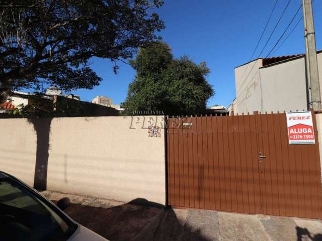 Casa com 2 quartos para alugar na Guarapuava, --, Jardim Santo Antônio, Londrina por R$ 1.700