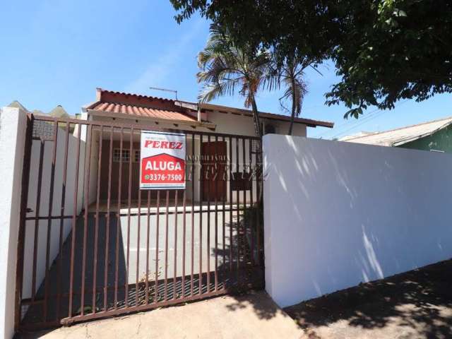 Casa com 2 quartos para alugar na Rua Theodore Roosevelt, --, Califórnia, Londrina por R$ 1.000