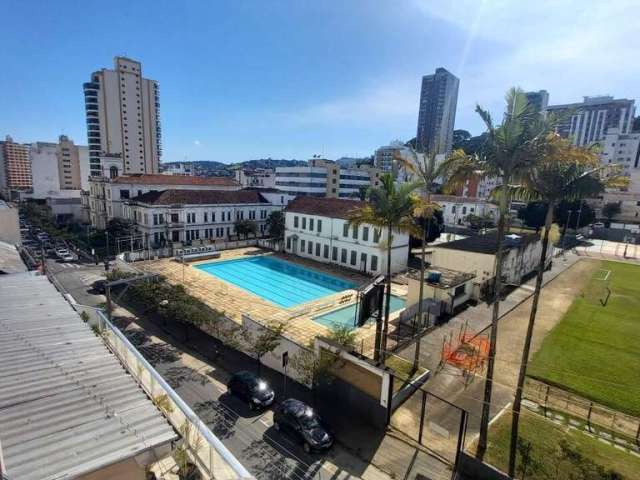 Cobertura à venda no bairro Centro, em Juiz de Fora - MG