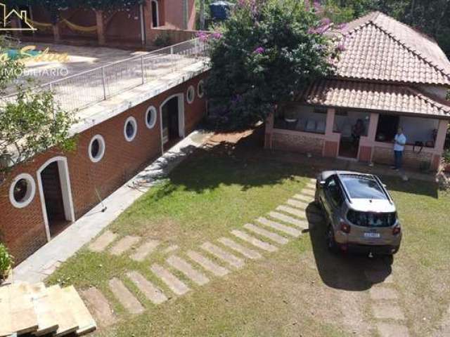 Sítio   com  lago  e asfalto na porta , bragança paulista