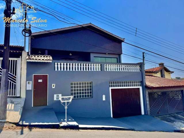 Casa com 3 quartos à venda na Alameda Holanda, 433, Jardim Europa, Bragança Paulista, 250 m2 por R$ 800.000