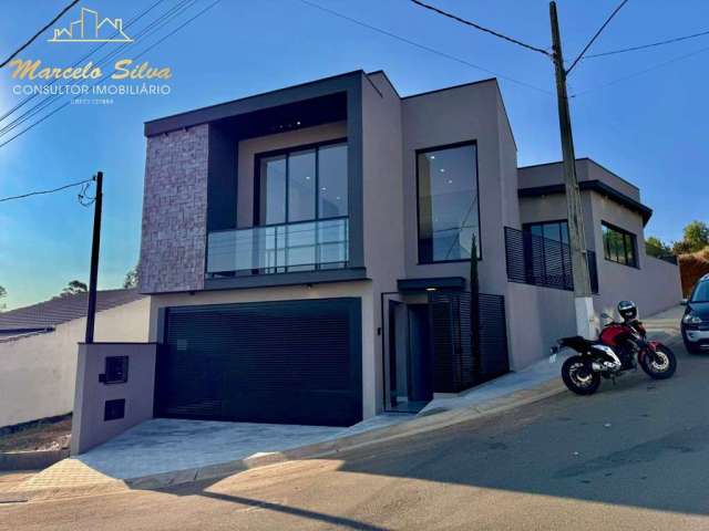 Excelente Casa à venda no Residencial Rotterdam em Bragança Paulista- SP.