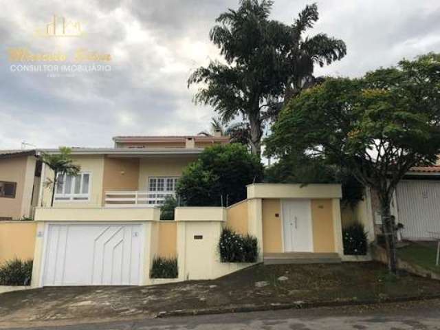 Casa com 4 quartos à venda na Rua Doutor Waldemar Martins Ferreira, 3, Jardim América, Bragança Paulista, 500 m2 por R$ 1.400.000