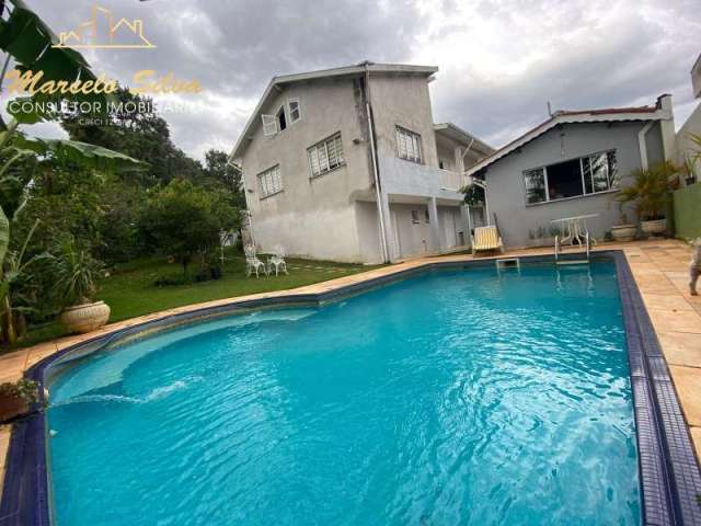 Belíssima Casa, Localizado no Altos de Bragança.