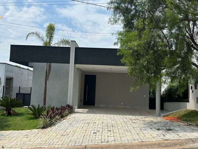 Térrea , 3 suítes,  nova,  alto padrão condominio com sistema de clube campos do conde