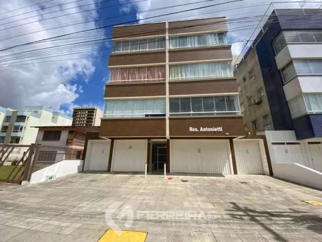 locação anual! Residência à Beira-Mar em Tramandaí: Seu Paraíso à Beira da Praia Esperando Por Você!