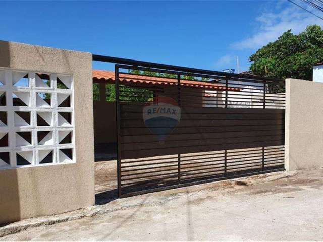 Casa com 4 dormitórios à venda, 160 m²