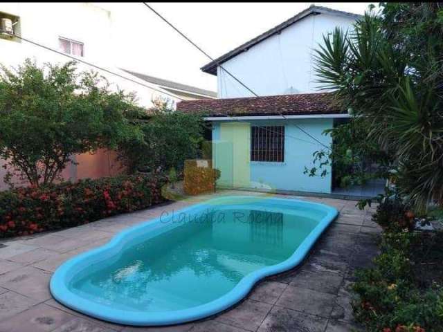 Excelente casa próxima a praia de ipitanga