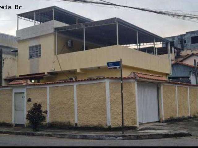 Casa para Venda em Niterói, Engenhoca, 2 dormitórios, 1 suíte, 3 banheiros, 2 vagas