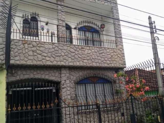 Casa para Venda em São Gonçalo, Parada 40, 3 dormitórios, 3 suítes, 6 banheiros, 1 vaga