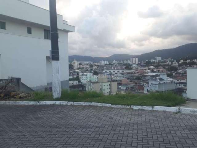 Terreno para Venda em Palhoça, Passa Vinte