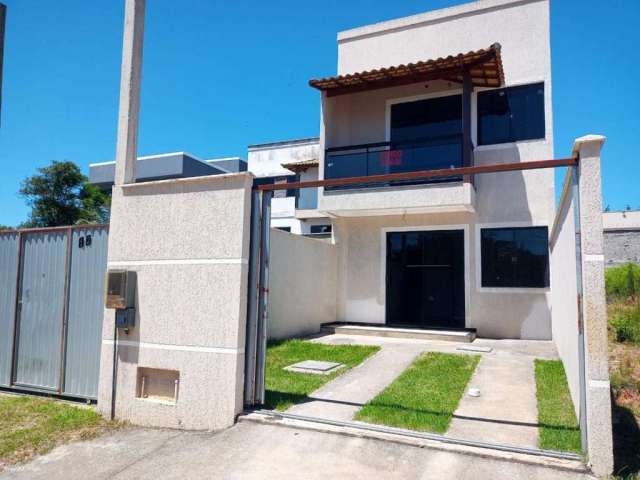 Casa para Venda em Rio das Ostras, Novo Rio das Ostras, 2 dormitórios, 2 suítes, 2 banheiros, 1 vaga