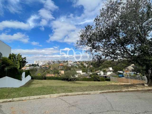 Oportunidade de terreno à venda para fazer seu projeto de sonho em área de 1013m² e muito bem localizado no condomínio.