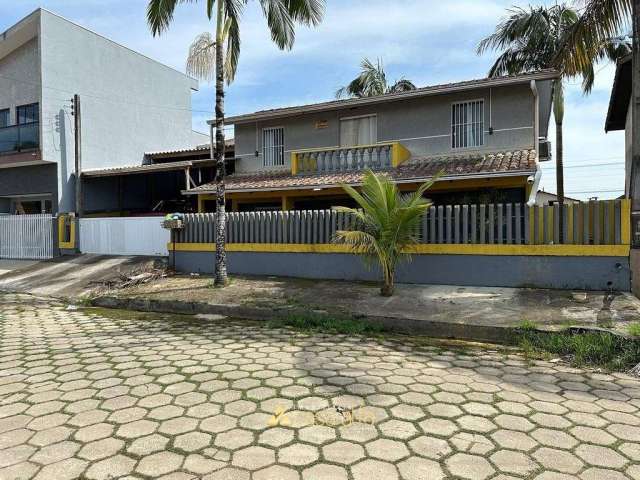 Sobrado com duas suites no balneário Ipanema