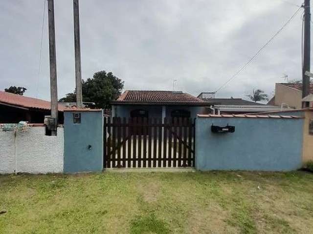 Casa a venda com quatro quartos