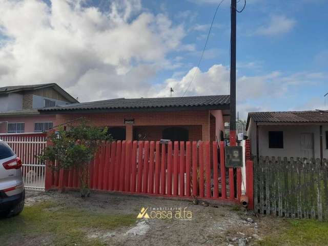 Casa com 3 quartos no balneário Canoas