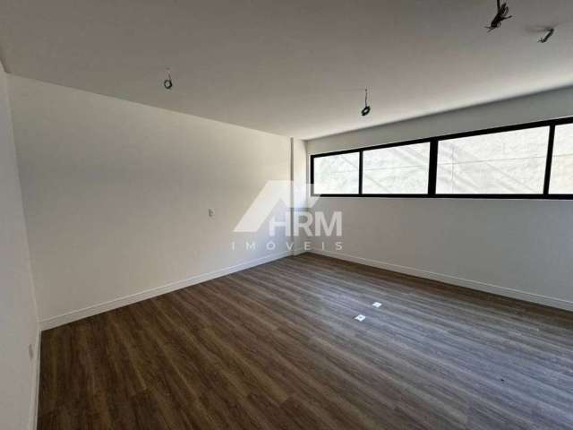 Este incrível loft está situado no coração do bairro São Francisco de Assis em Camboriú