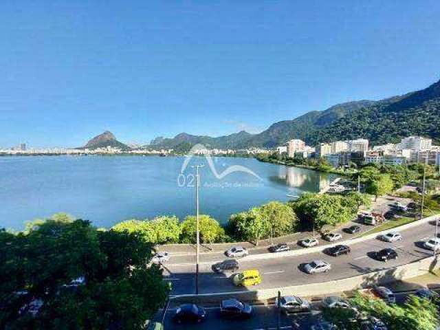 Apartamento à venda, 3 quartos, 1 suíte, 1 vaga, Lagoa - Rio de Janeiro/RJ