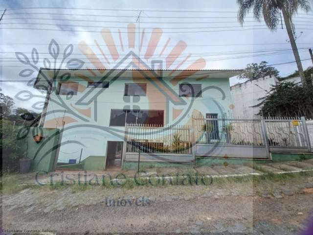 Casa para Locação em Mairiporã, Clube de Campo, 3 dormitórios, 2 suítes, 1 banheiro, 1 vaga