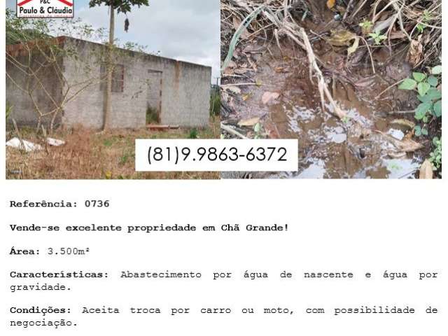 Vende-se excelente propriedade em Chã Grande com 3.500m