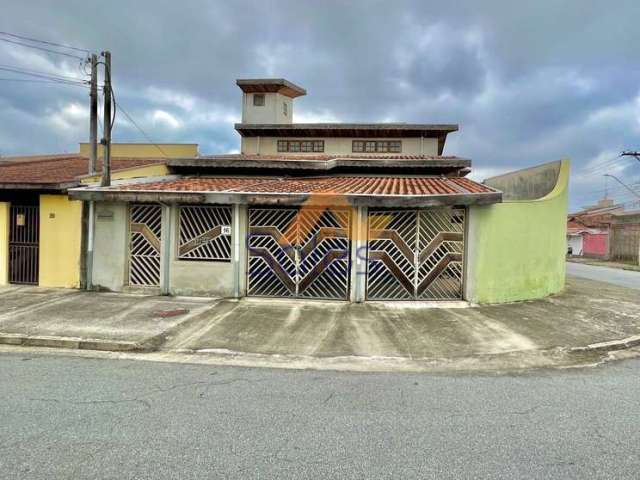 Sobrado de esquina  no bairro Esplanada Santa Terezinha em Taubaté!