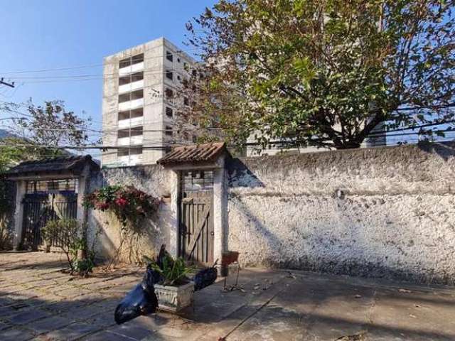 Casa para Venda em Rio de Janeiro, Taquara, 4 dormitórios, 1 suíte, 6 banheiros, 4 vagas