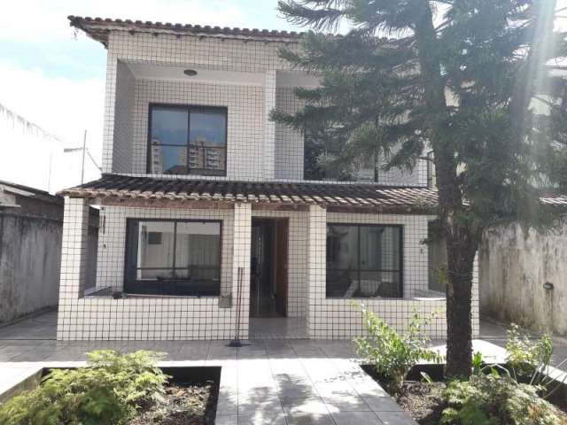 Casa com 4 quartos à venda na Rua Dom Lara, --, Vila Valença, São Vicente por R$ 1.378.000