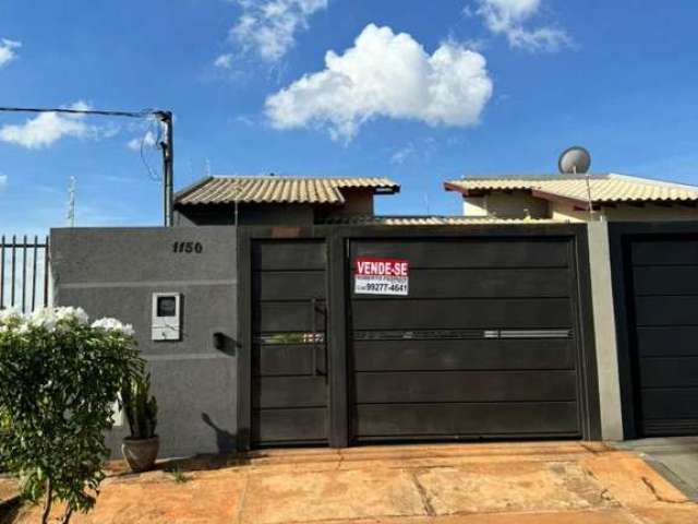 Casa para Venda em Campo Grande, Jardim Tijuca, 1 dormitório, 1 suíte, 2 banheiros, 2 vagas