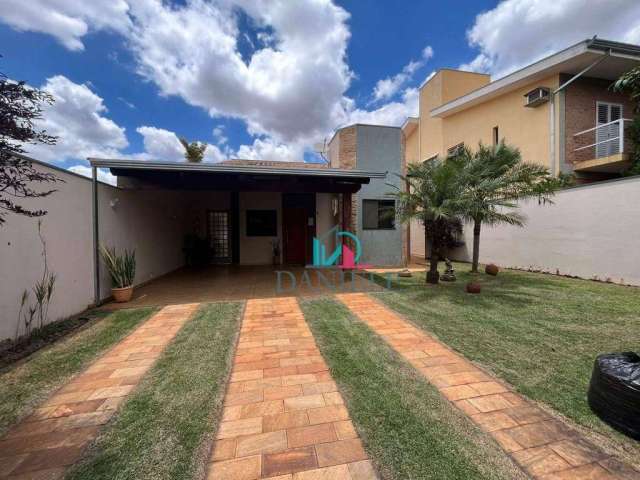 Casa com 3 dormitórios à venda, 158 m² por R$ 600.000,00 - Condomínio Flamboyant - Araraquara/SP