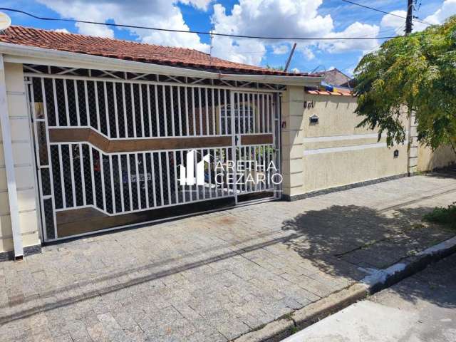 Casa com 02 Dormitórios sendo uma suíte à venda - 90m² - Parque São Cristóvão - Taubaté - SP