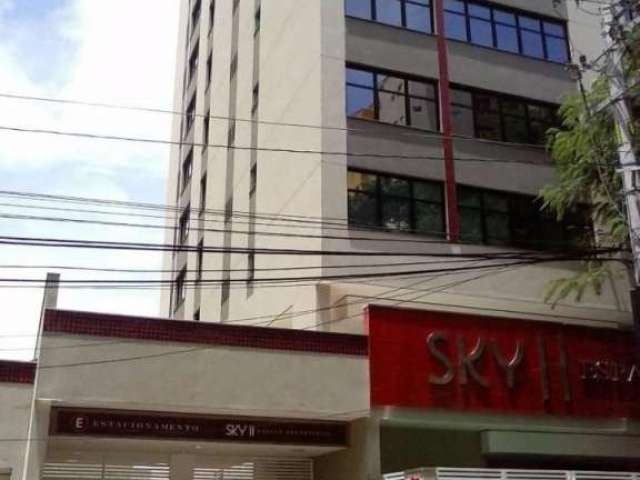 Sala Comercial no Centro-Ed. Sky II - 57 m² - 2 Vagas