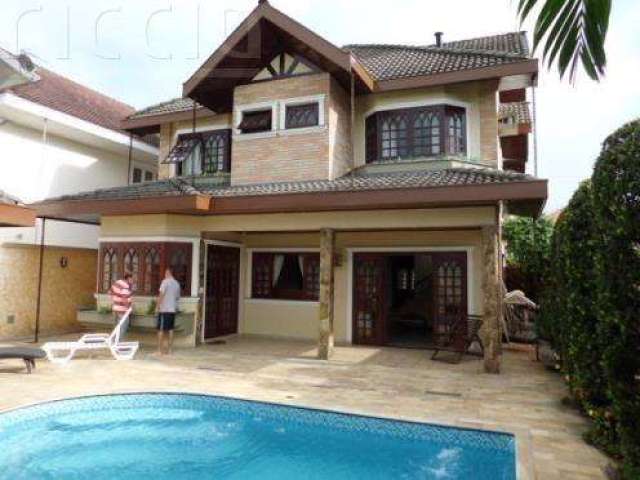 Casa com 4 dormitórios à venda, 381 m² por R$ 2.200.000,00 - Jardim Aquarius - São José dos Campos/SP