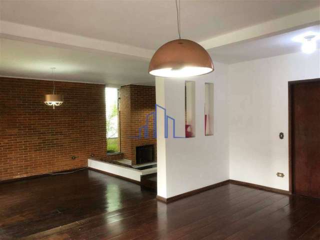 Casa com 3 dormitórios para alugar, 318 m²,  R$ 12.400/mês - Alphaville/SP