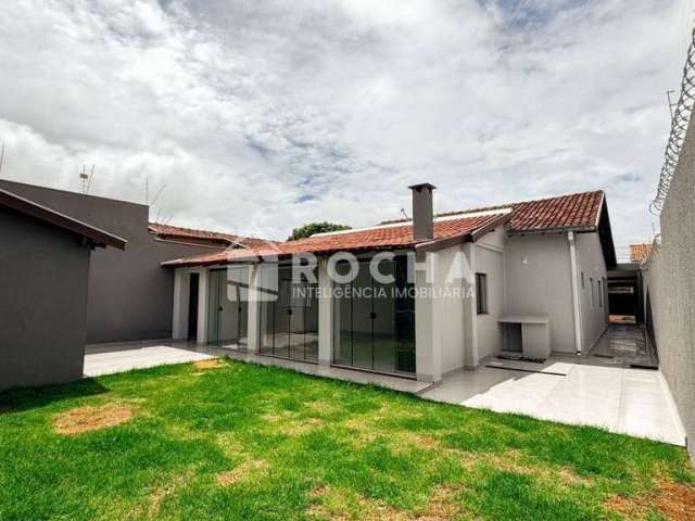 Casa à venda com 3 suítes, no Vila Vilas Boas - Campo Grande MS