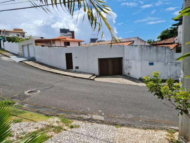 Casa em Salvador - Itaigara