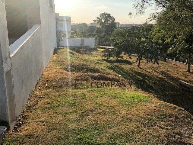 Condomínio Villagio Di Capri - Terreno à venda no bairro Loteamento Residencial Villágio Di Capri - Votorantim/SP