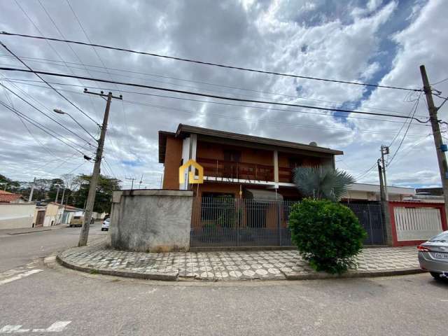 Casa Sobrado no bairro Além Ponte em Sorocaba/SP!