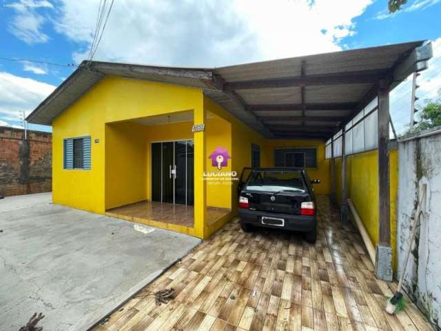 Casa para Venda em Foz do Iguaçu, Lancaster, 2 dormitórios, 2 suítes, 1 banheiro, 3 vagas